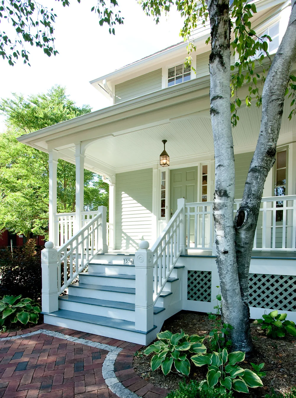 Front Porch - Queen Anne